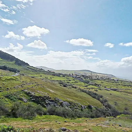 Semesterbostad La Maison Doree *